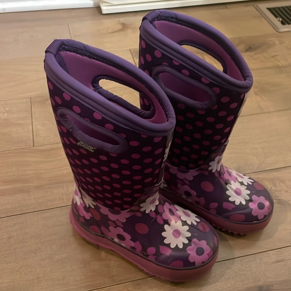 Kids BOGS winter boots